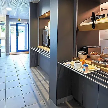 B&B Hotel Cherbourg 2*