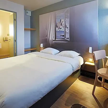 B&B Hotel Cherbourg מלון שרבורג